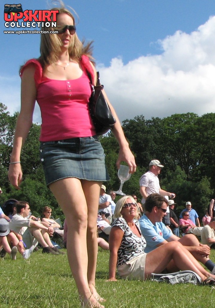 Real Amateur Public Candid Upskirt Picture Sex Gallery Upskirt Spy Cam It Caught Hot Blondes