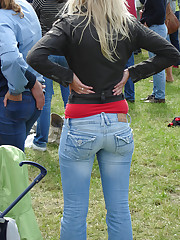 Jeans Girls pics gallery celebrity upskirt