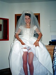 Gal of Hot Bride upskirt photo