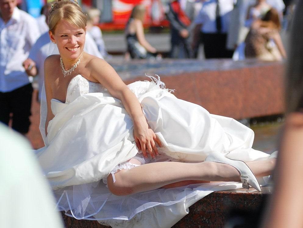 Real Amateur Public Candid Upskirt Picture Sex Gallery Collection Of Hot Bride Dressed