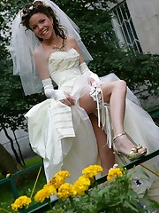 Gelery of Beautiful Bride Spreading upskirt picture