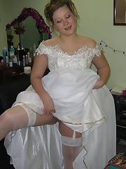 Series of Bride In Stockings Cheat upskirt picture