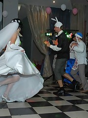 Images of Teen Bride Spreading upskirt no panties
