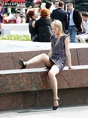 Girls showing upskirts in the streets candid upskirt