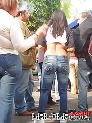 Girls jeans wrapping hottest booties upskirt no panties
