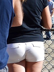 Voyeuring hot mini shorts bottoms upskirt pantyhose
