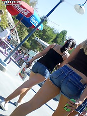 Sexily moving hot booty shorts candid upskirt