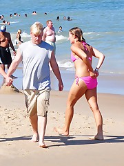Spying cute bikini butts from behind celebrity upskirt