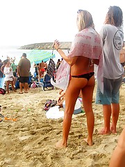 Gorgeous bikini amateurs on pics upskirt pantyhose