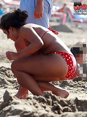 Beach filled with crowd in bikinis upskirt pic