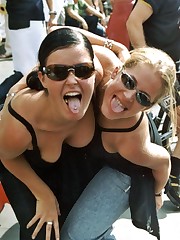 Downblouse parade upskirt pics