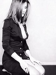 Downblouse Shots upskirt pictures