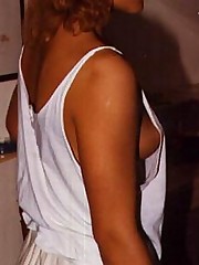 Downblouse Shots upskirt pictures