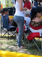 Horny hand bra from sexy jeans babe