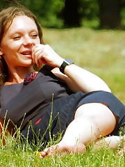 Leggy chicks modeling the upskirts